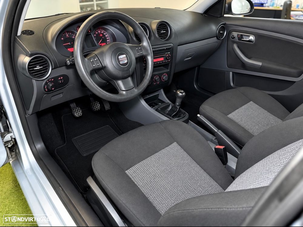 Seat 1.4 TDI SPORT - 12