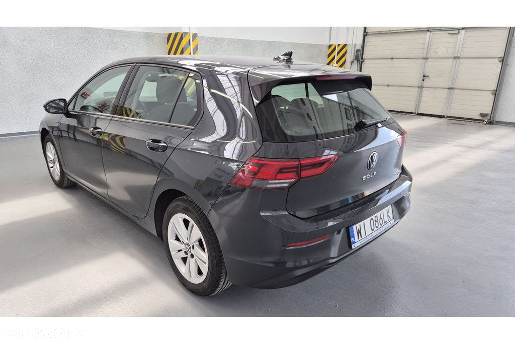 Volkswagen Golf - 5