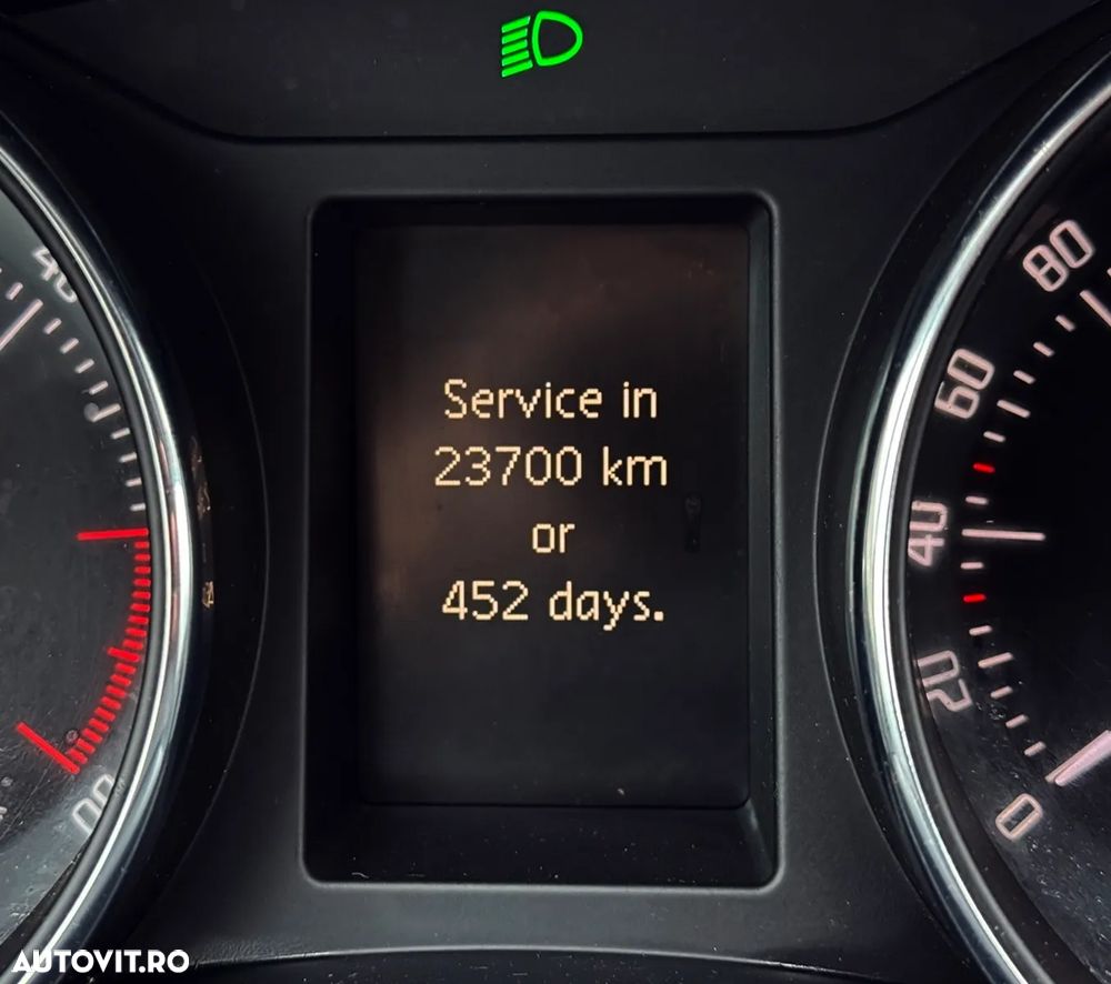 Skoda Superb 2.0 TDI DPF Elegance - 27