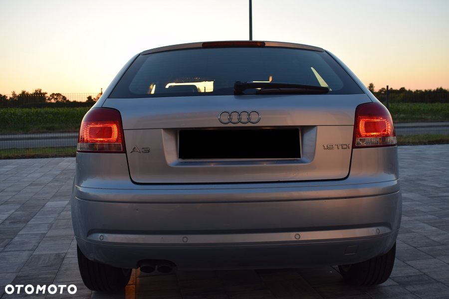 Audi A3 3-drzwiowe 1.9 TDI Ambiente - 19