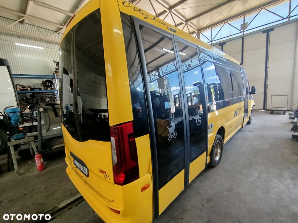 Mercedes-Benz SPRINTER 519 CDI - 16