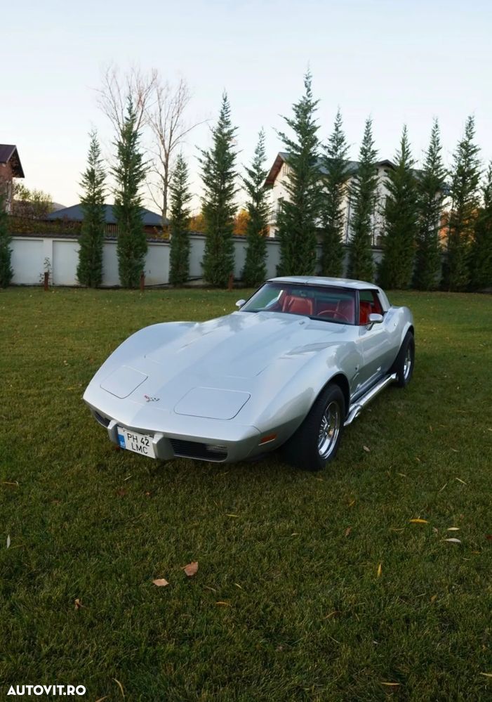 Chevrolet Corvette - 1