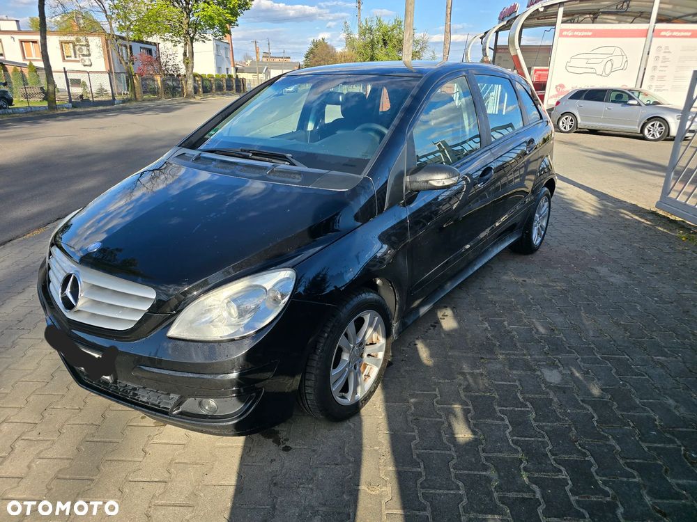 Mercedes-Benz Klasa B 200 Autotronic Special Edition - 4