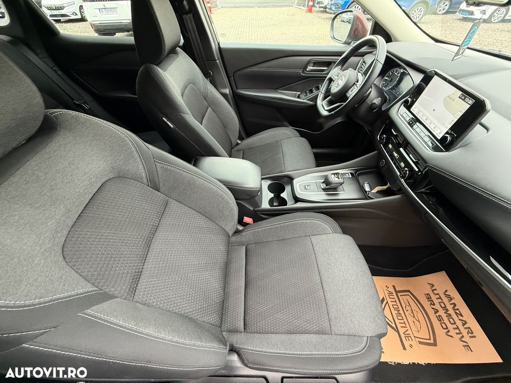 Nissan Qashqai 1.3 DIG-T MHEV Xtronic N-Connecta - 25