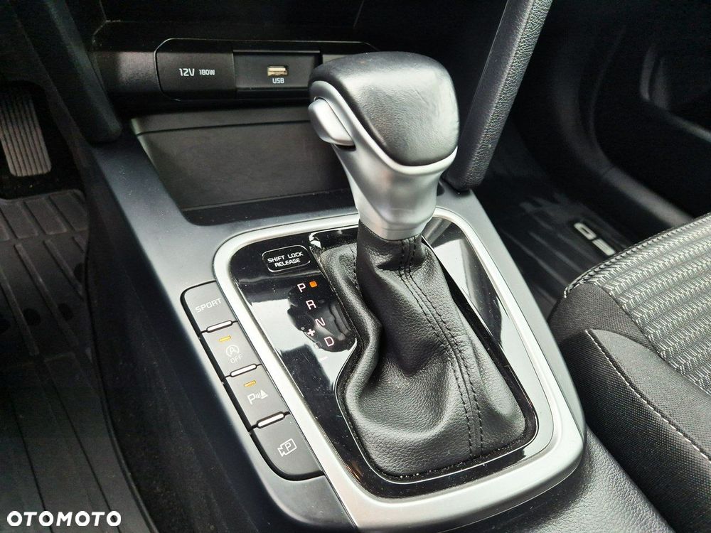 Kia Ceed 1.5 T-GDI M DCT - 33