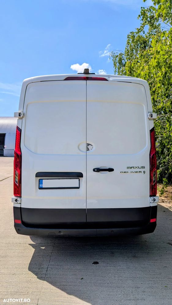 Maxus Deliver 9 - 6