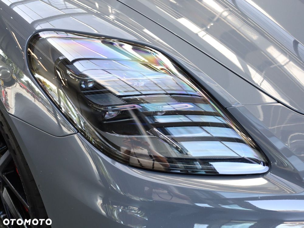 Porsche Panamera - 25