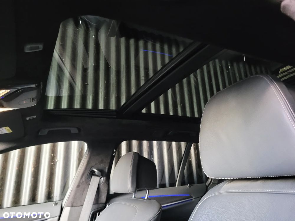 BMW Seria 5 520d M Sport Edition - 14