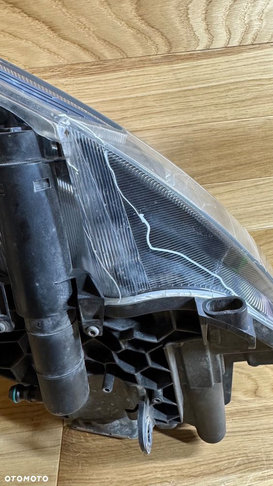 LAMPA LEWA SKODA SUPERB 3T1941015H - 5