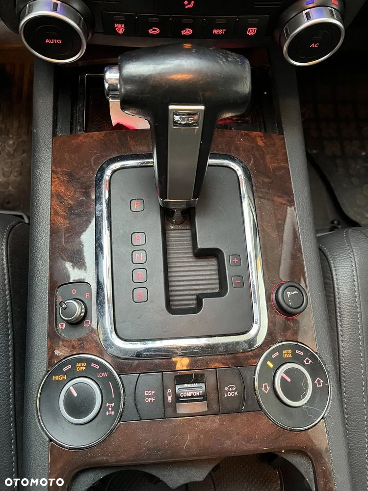 Volkswagen Touareg 3.0 V6 TDI DPF Tiptr - 19