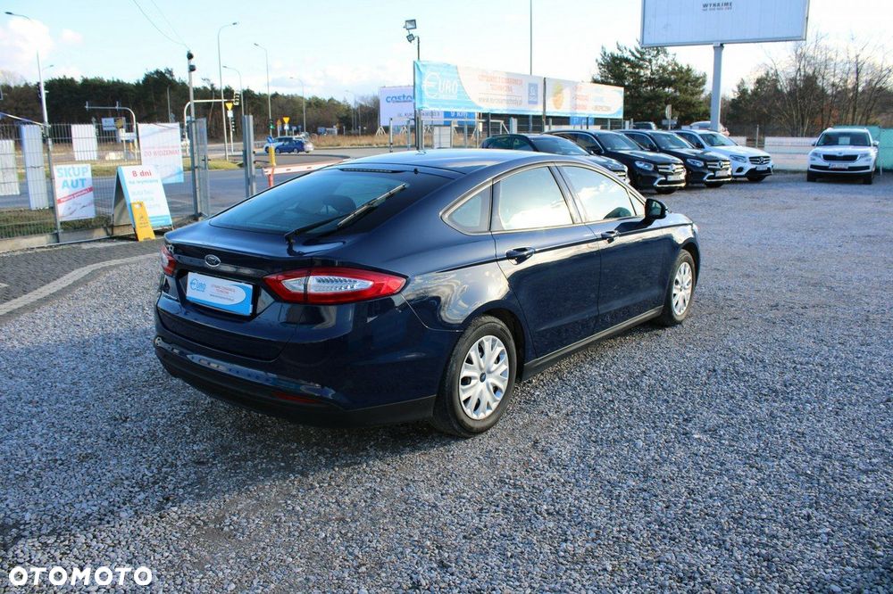 Ford Mondeo - 8