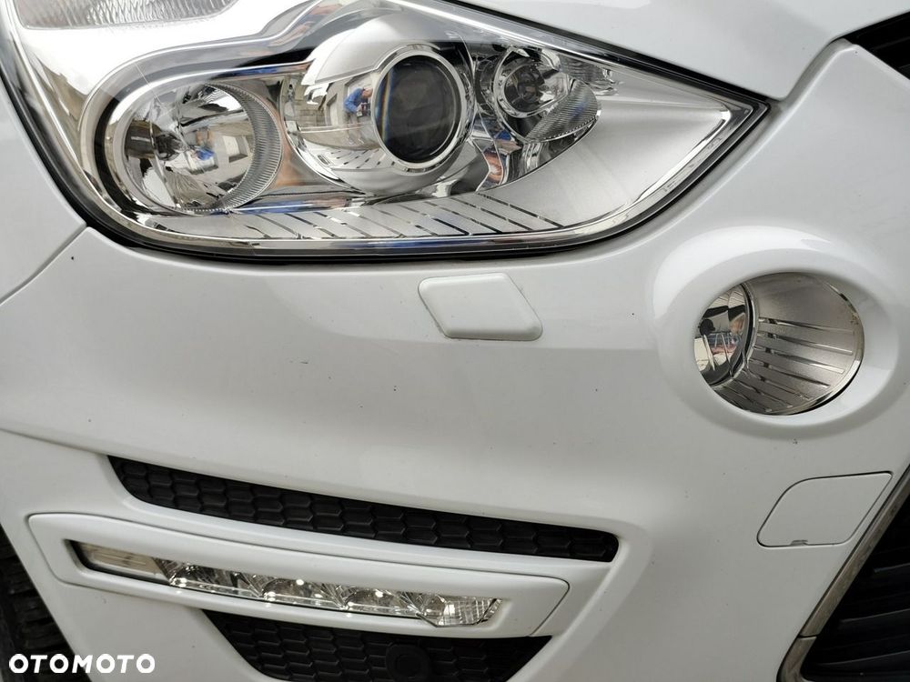 Ford S-Max 2.0 TDCi DPF Titanium - 10