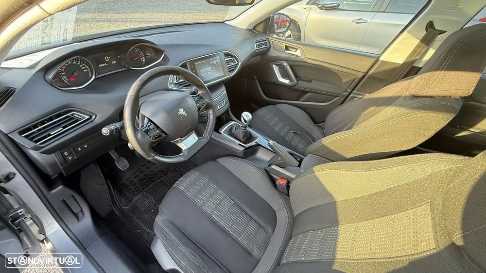 Peugeot 308 SW 1.6 BlueHDi Allure - 10