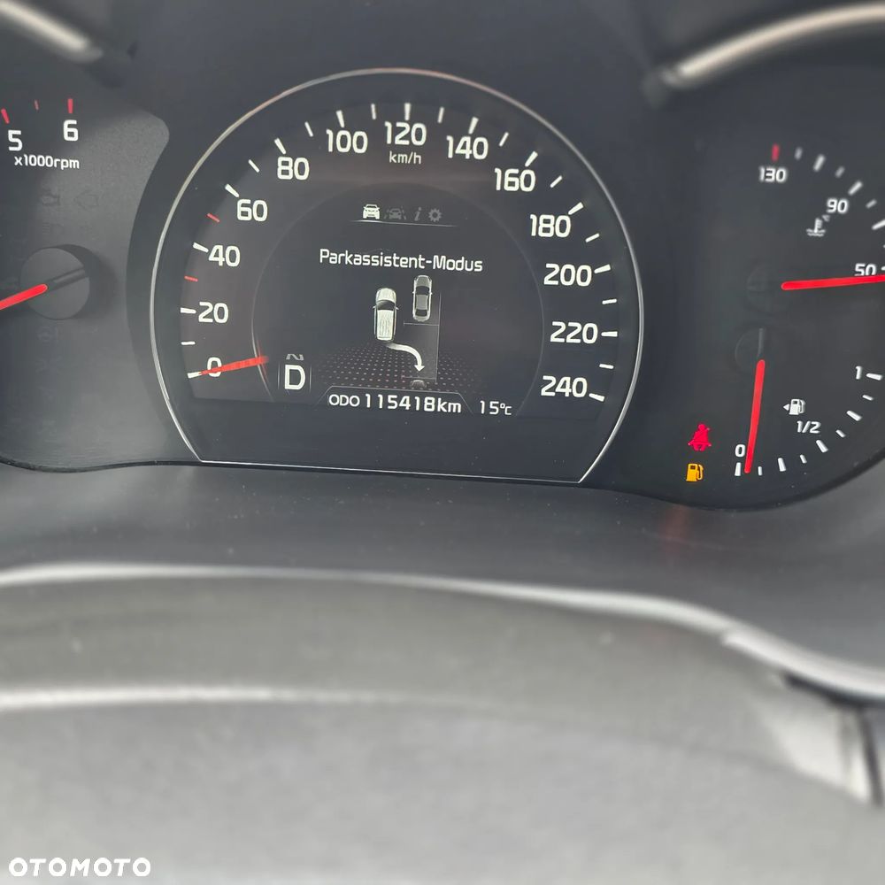 Kia Sorento - 24