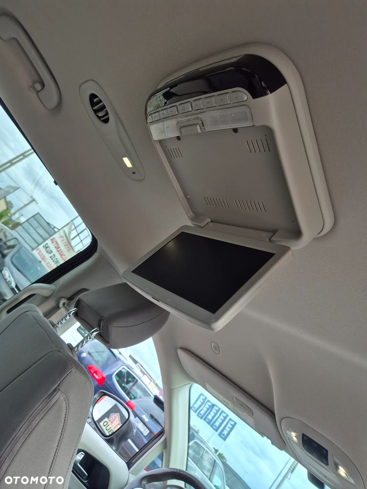 Chrysler Pacifica - 23