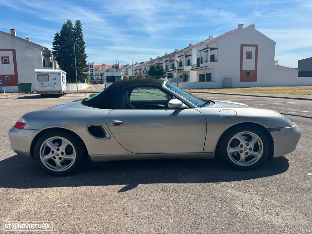 Porsche Boxster - 12