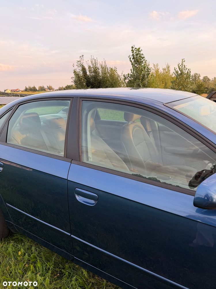 Audi A4 Limousine 2.0 TDI - 9