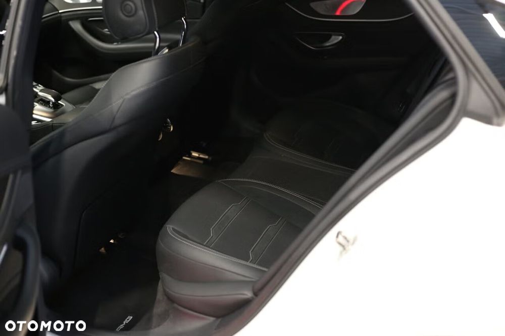 Mercedes-Benz AMG GT 43 4Matic+ 4D Speedshift TCT 9G - 9
