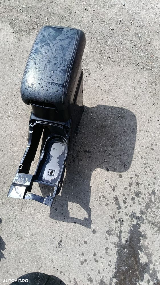 Cotiera pentru Citroen C-crosser , cod 8011A083/4-1 - 1