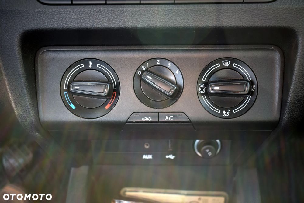 Skoda Fabia 1.0 Active - 8