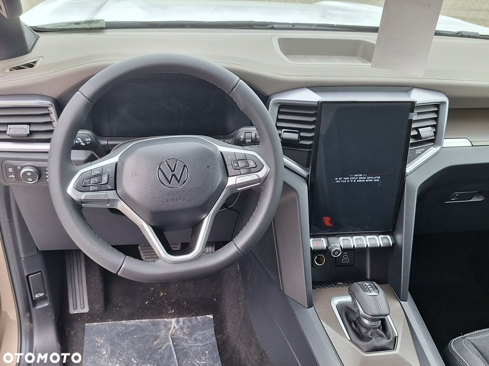 Volkswagen Amarok - 14