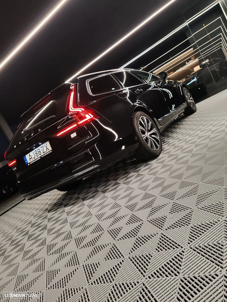 Volvo V90 2.0 T8 PHEV Inscription Expression AWD - 4