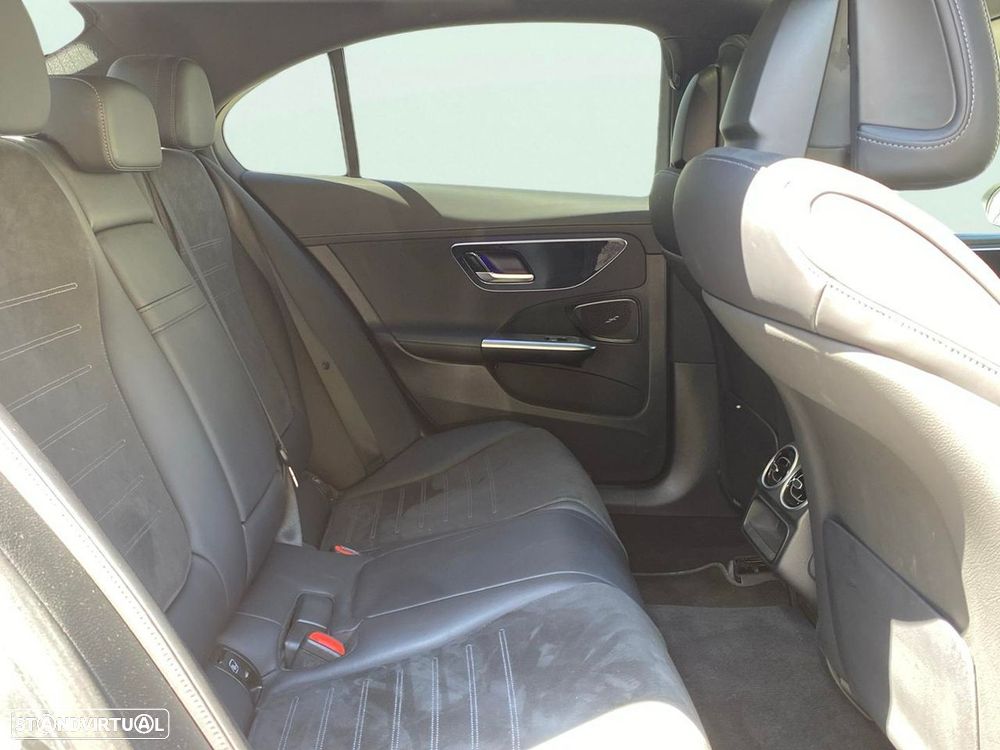 Mercedes-Benz C 300 - 15
