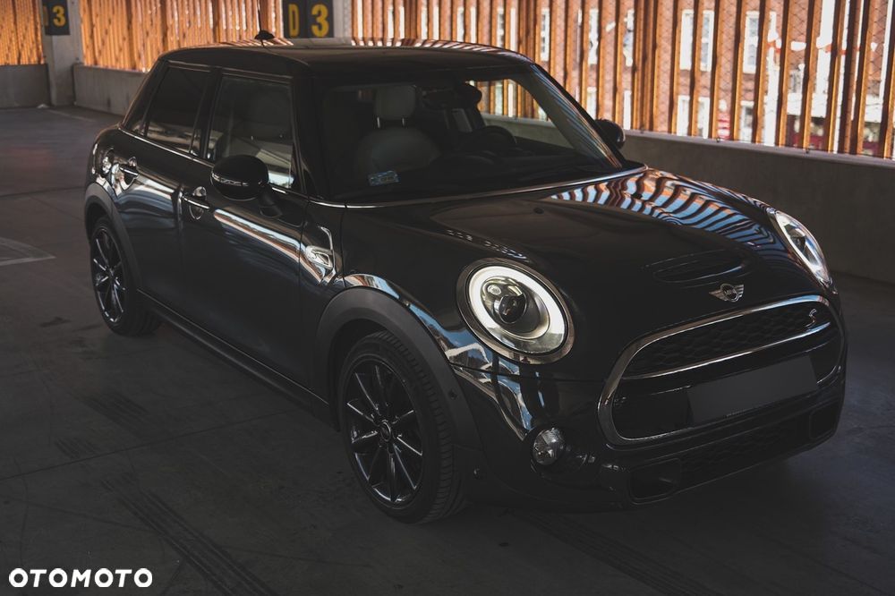 MINI Cooper S - 1