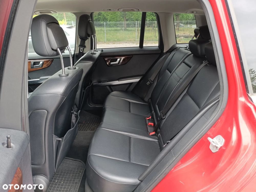 Mercedes-Benz GLK 350 4Matic (BlueEFFICIENCY) 7G-TRONIC - 12