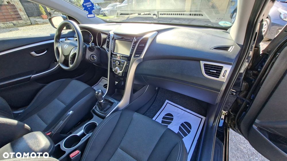 Hyundai i30 1.4 Fifa World Cup Edition - 5