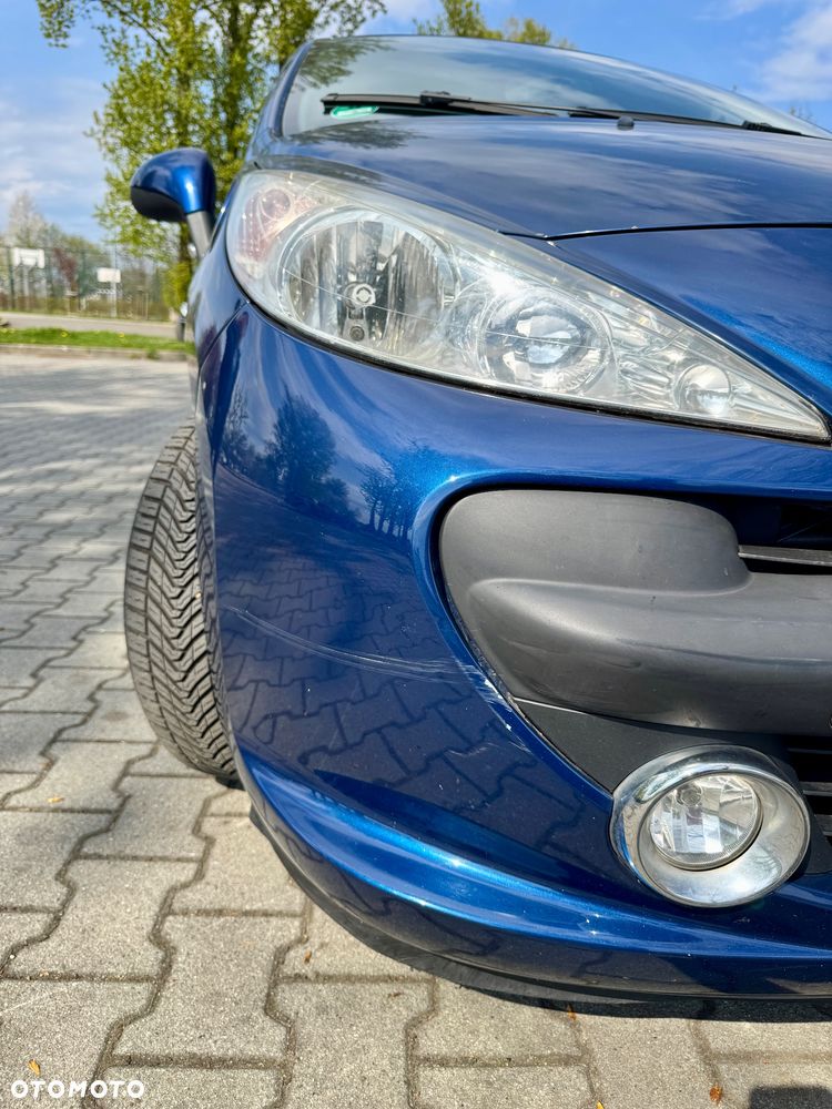 Peugeot 207 75 Filou - 13