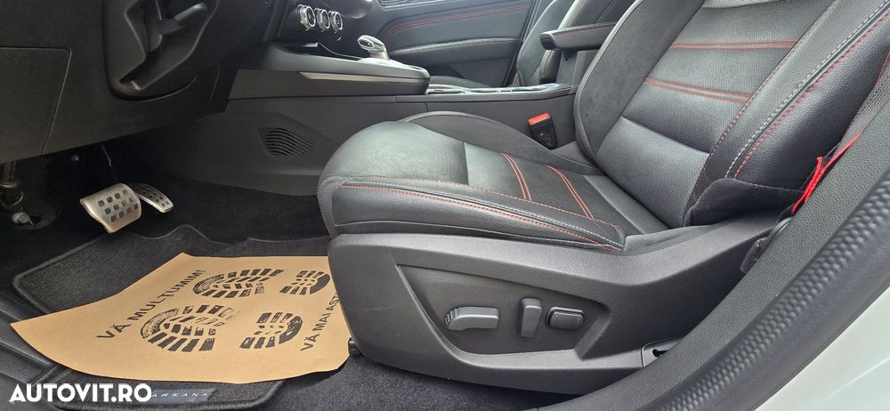 Renault Arkana E-TECH 145 R.S.LINE - 17