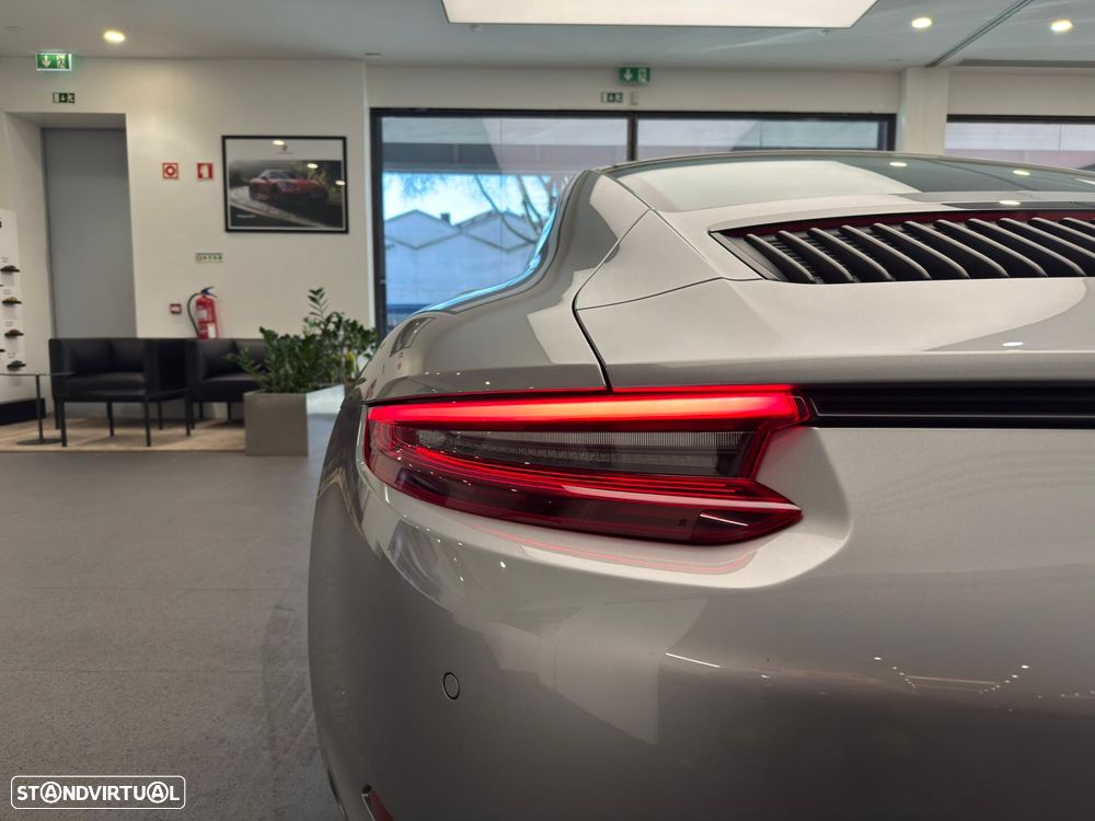 Porsche 911 (991) Carrera 4 GTS PDK - 6