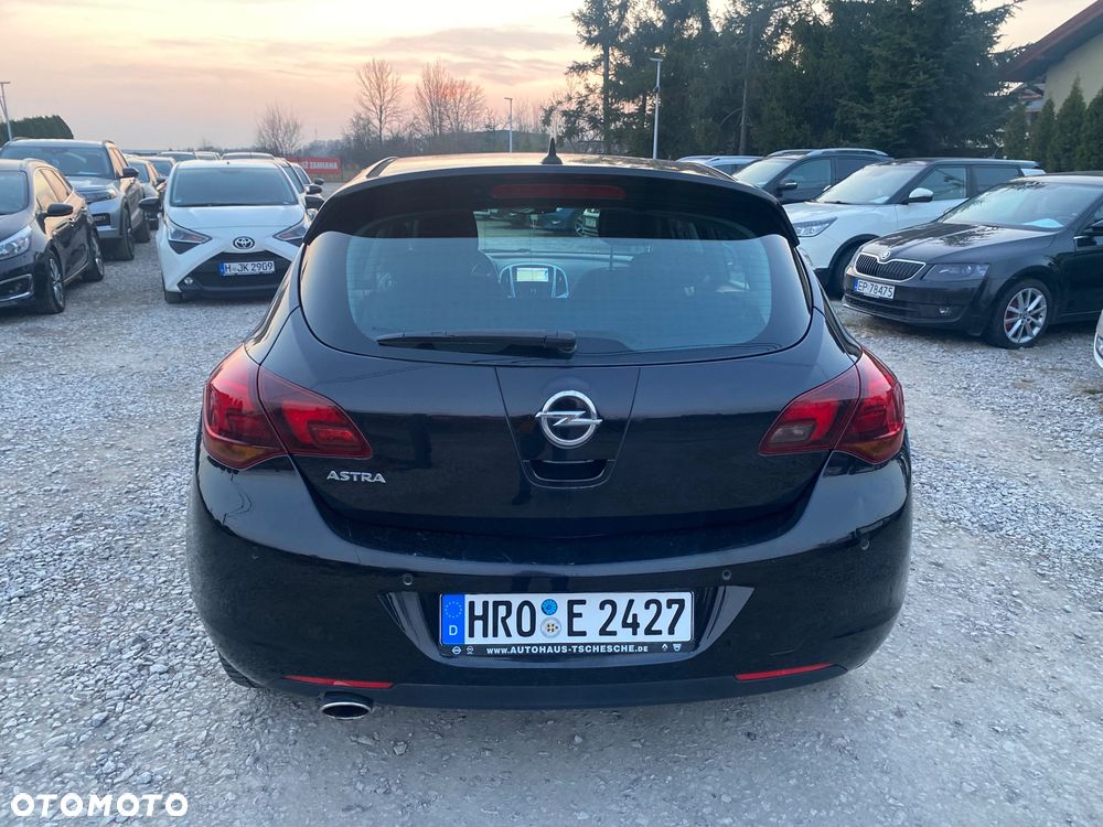 Opel Astra 1.4 Turbo Cosmo - 5