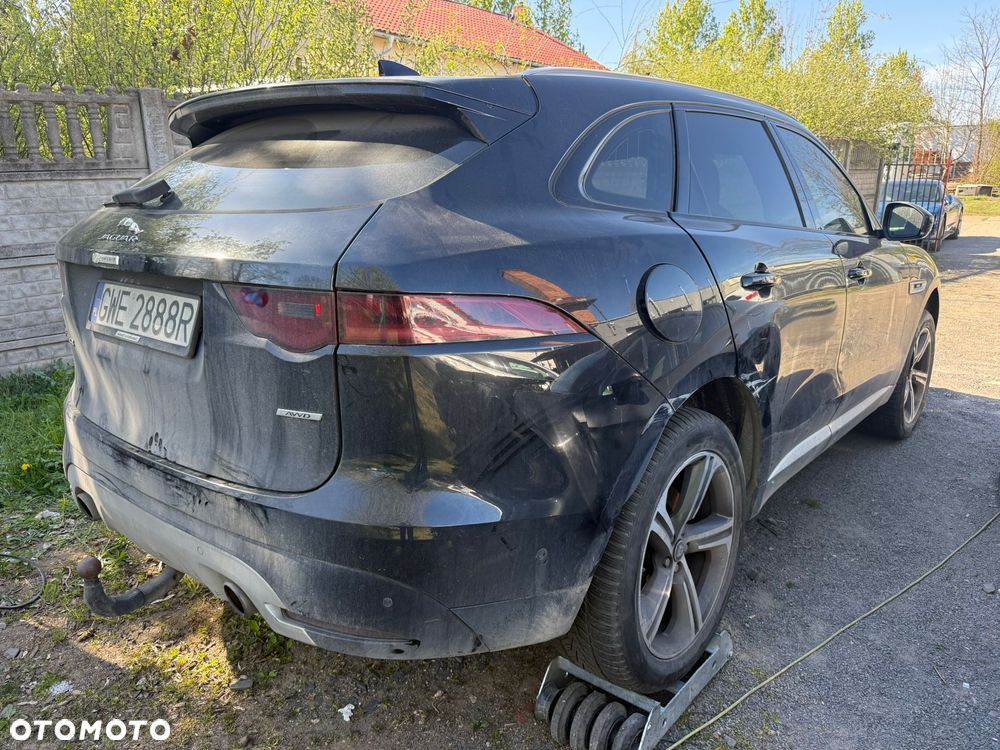 Jaguar F-Pace 3.0 V6 AWD S - 4