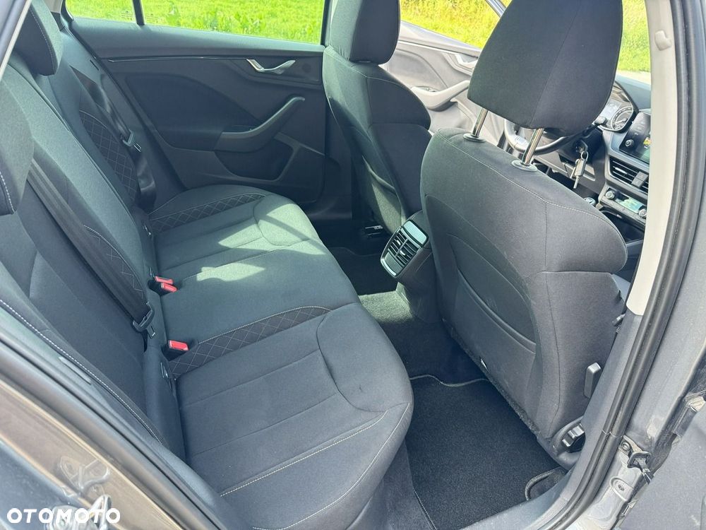 Skoda Kamiq 1.0 TSI Ambition - 12