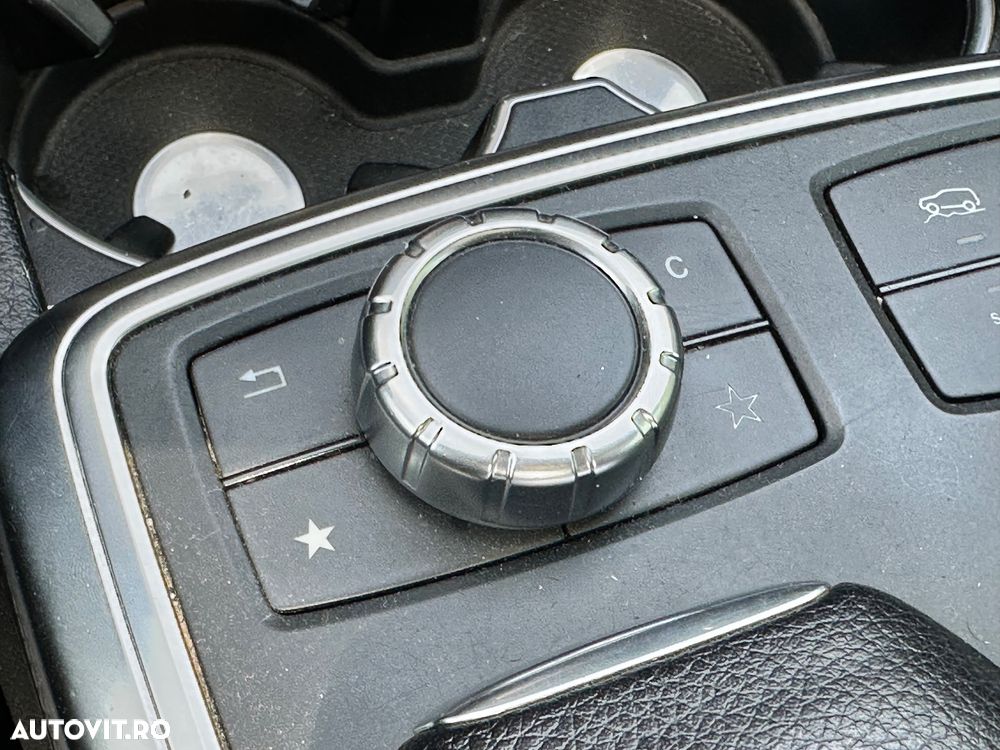 Mercedes-Benz ML 350 BlueTEC 4MATIC 7G-TRONIC - 22