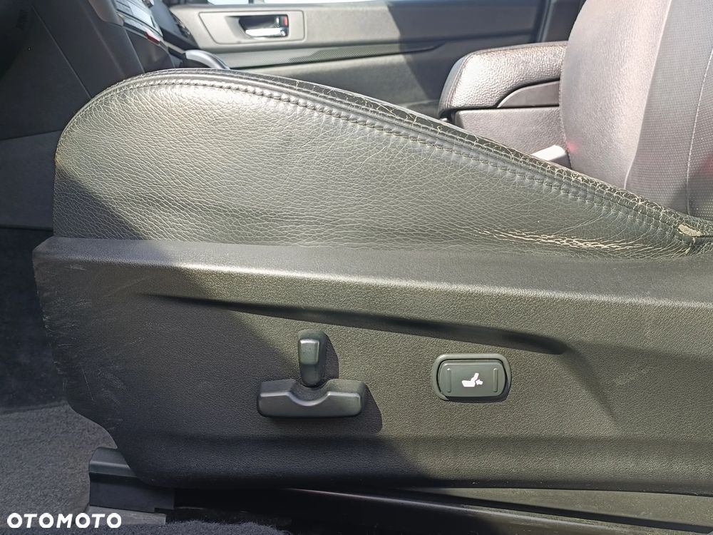 Subaru Legacy 2.5i Sport Navi - 35