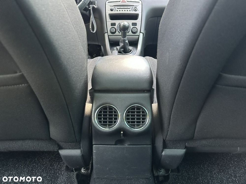 Peugeot 308 - 30
