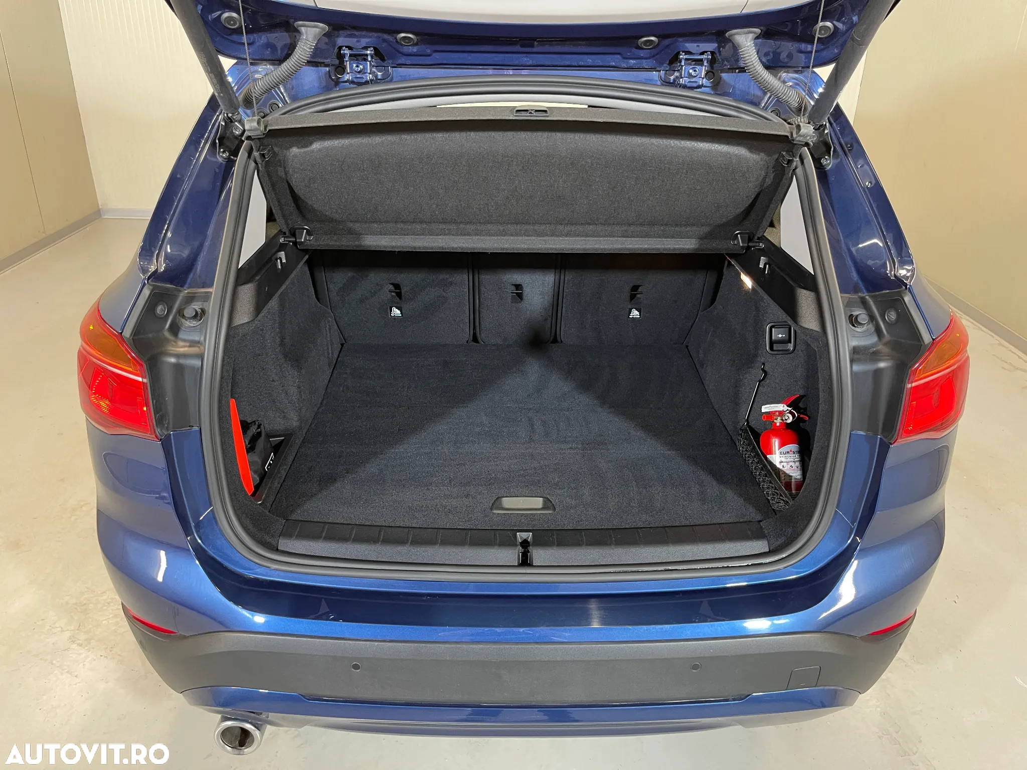 BMW X1 - 11