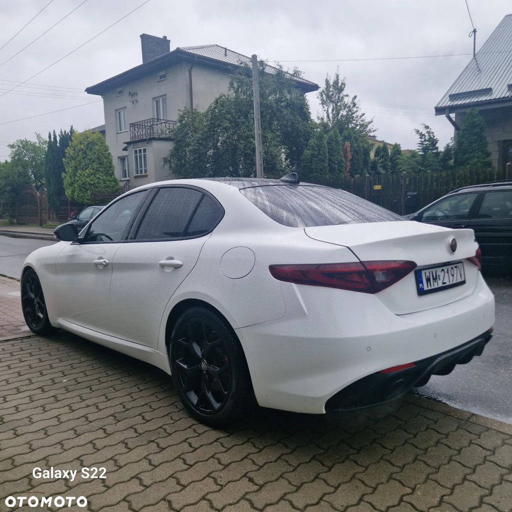 Alfa Romeo Giulia - 6