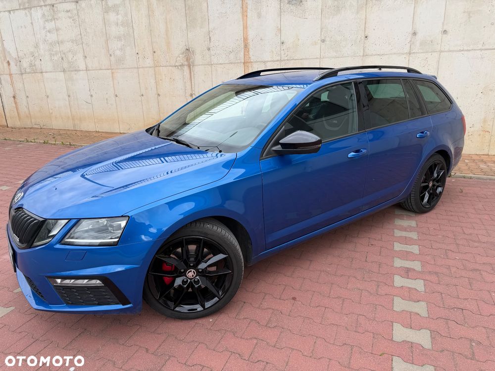 Skoda Octavia 2.0 TDI DSG RS - 8
