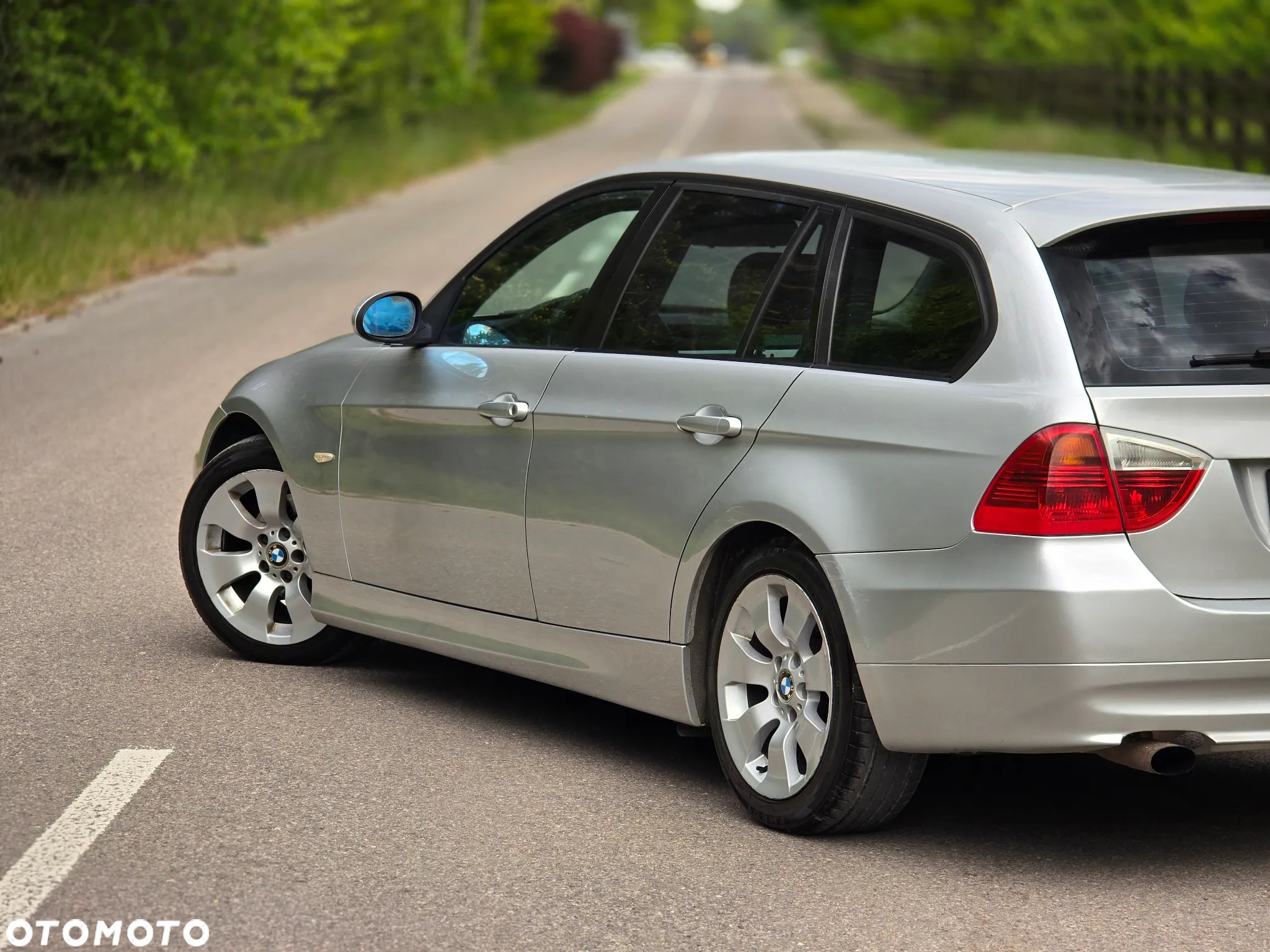 BMW Seria 3 320d Touring Efficient Dynamics Edition - 31