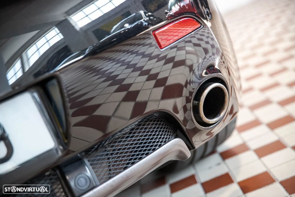 Aston Martin Vantage Coupe V8 Sportshift - 11