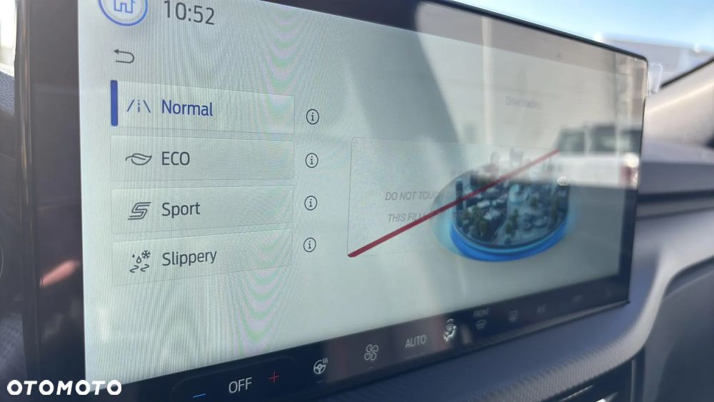 Ford Kuga 2.5 FHEV FWD ST-Line X - 34