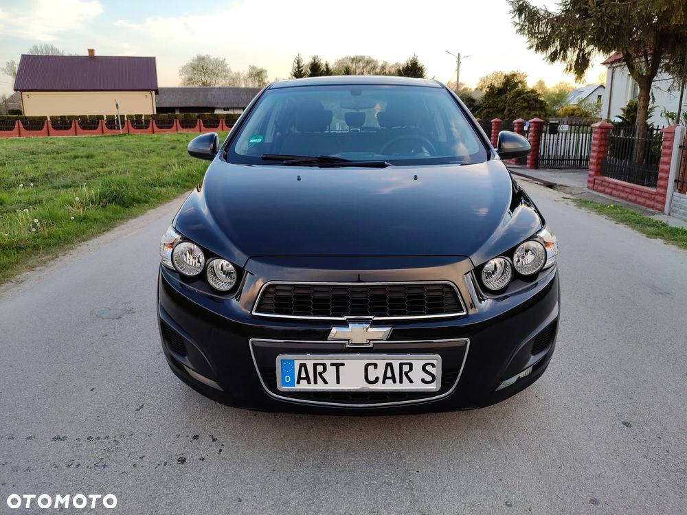 Chevrolet Aveo 1.2 LT - 12