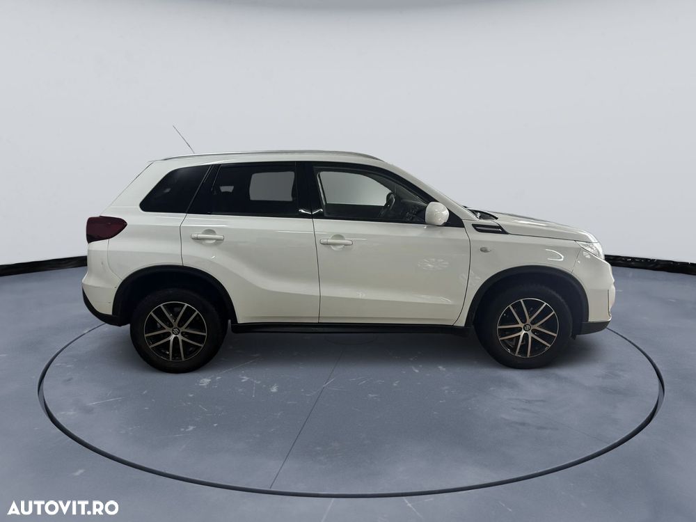 Suzuki Vitara - 6