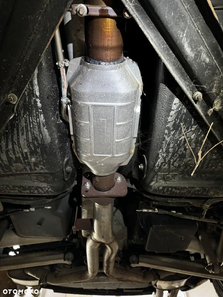 Chevrolet Corvette - 7