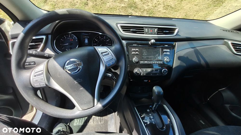 Nissan Rogue - 10