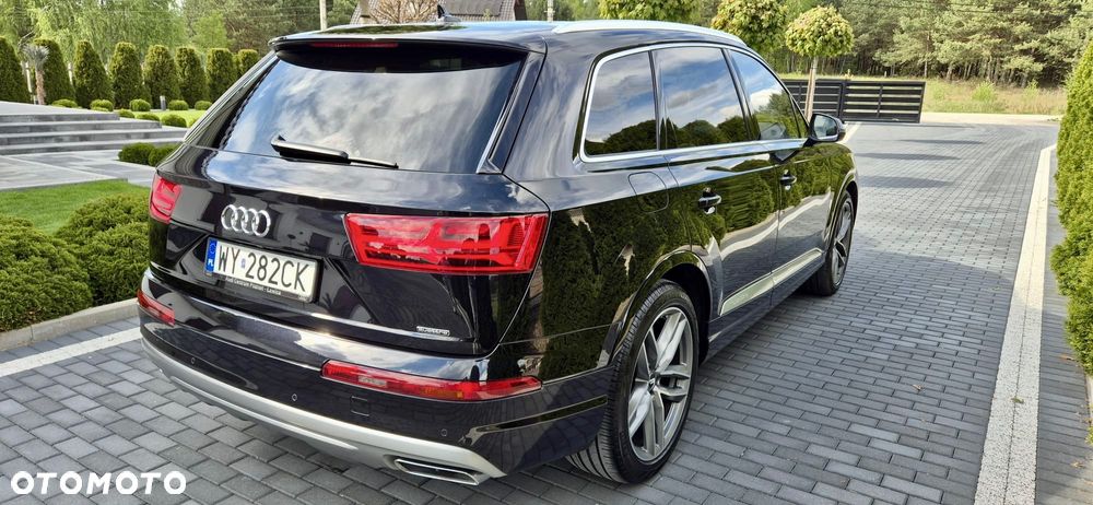Audi Q7 - 9